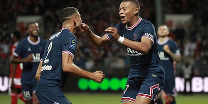 Mbappé trascina un Psg senza Messi e Neymar: che poker al Brest