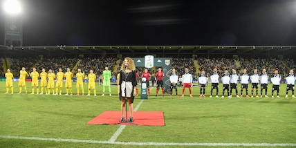 Tragedia prima di Frosinone-Parma: morto un tifoso gialloblù