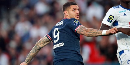 Psg, infortunio alla spalla per Icardi: tre settimane di stop