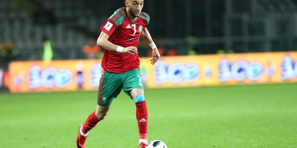 Incredibile Ziyech: si rifiuta di allenarsi, poi sfotte il ct sui social