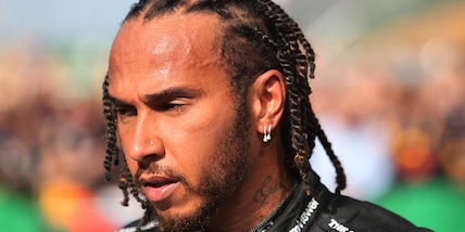 Hamilton: "Nei videogame prendevo sempre Raikkonen"