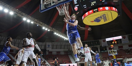 Supercoppa italiana, Sassari e Tortona battono Varese e Trento