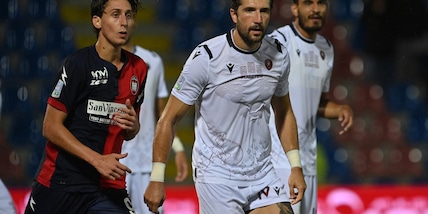 Crotone-Reggina, Benali riprende Galabinov: il derby finisce 1-1