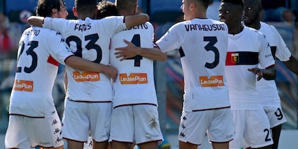 Fares decisivo in Cagliari-Genoa: entra e segna una doppietta