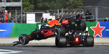 F1: Verstappen sanzionato dopo l'incidente con Hamilton, tre posizioni di penalità nella griglia in Russia