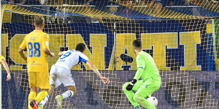 Il Brescia non si arrende e riacciuffa il Frosinone al 90': è 2-2