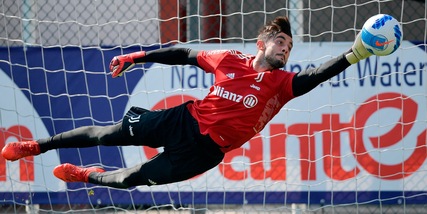 Juve, Perin pronto al debutto due anni e mezzo dopo
