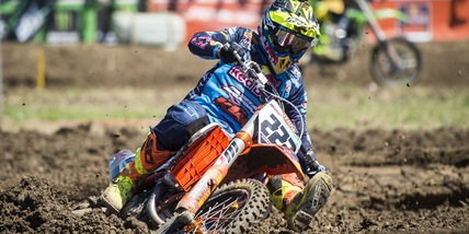 Motocross, la FIM rende omaggio a Tony Cairoli: il mitico 222 sarà ritirato