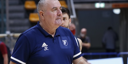 Basket, Jasmin Repesa si dimette: non è più il coach della Fortitudo