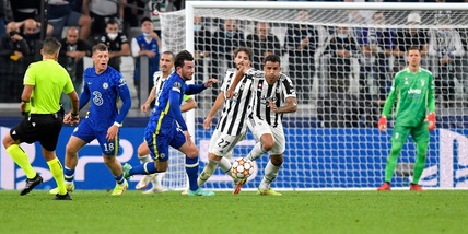 Juve, la moviola: il Chelsea protesta ma non è rigore