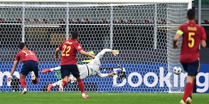 Italia-Spagna 1-2, Mancini battuto dopo 37 partite