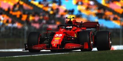 F1, Sainz: "Dovrò rimontare, ma sono fiducioso per la gara"