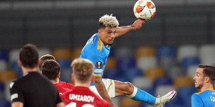 Napoli, Malcuit infortunato: stiramento a un polpaccio