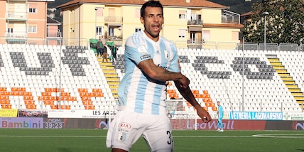 Entella, non bastano Lescano e Schenetti: col Pescara è 2-2