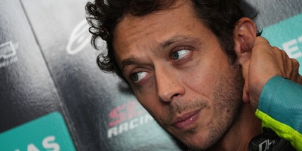 MotoGp, Rossi ricorda Simoncelli: "Sono passati 10 anni, a volte lo sogno"