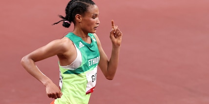 Gidey vola: è record del mondo nella mezza maratona