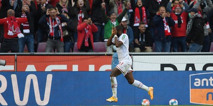 Bundesliga, il Leverkusen frena con il Colonia: non basta Schick