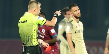 Il Pisa chiude in otto, festa Cittadella 2-0: espulsi Nagy, Touré e Lucca