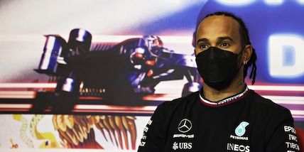 F1, Hamilton: "Complimenti a Verstappen, oggi era troppo veloce"