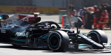 F1, Gp Brasile: cinque posizioni di penalità in griglia per Hamilton