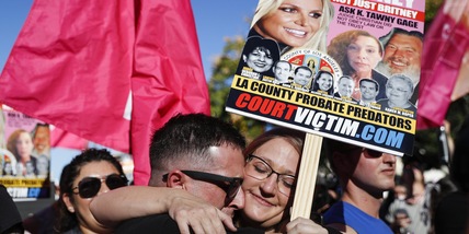 Britney Spears, revocata custodia legale: libera dopo 13 anni