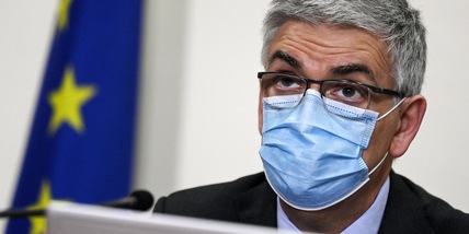 Covid in Italia, Brusaferro: "Contagi in salita"