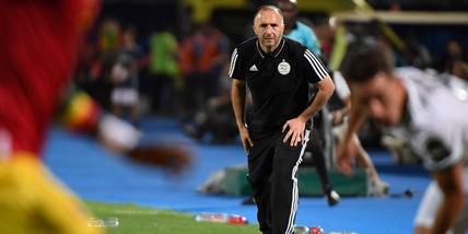 Burkina Faso accusato di magia nera: un esorcista sugli spalti per l'Algeria