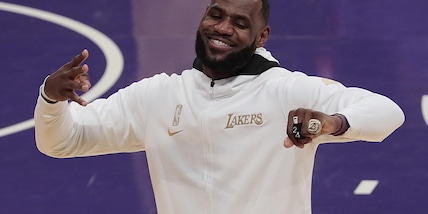 LeBron James investe nell'Nhl: vicino l'acquisto dei Pittsburg Penguins