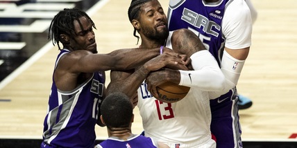 Nba, senza LeBron i Lakers vanno ko. Sconfitta all'overtime per i Clippers
