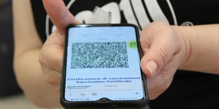 Green Pass: l'ideatore dei cortei di Milano distribuiva certificati falsi