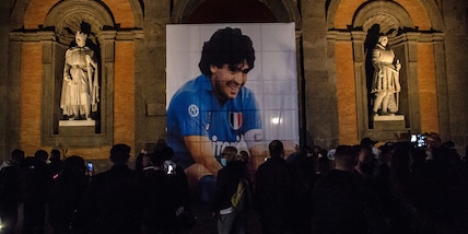 Morte Maradona, adesso sono 8 gli indagati per omicidio colposo