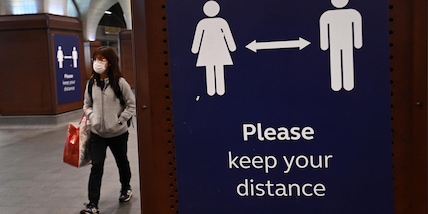 Omicron dilaga nel Regno Unito: casi raddoppiati