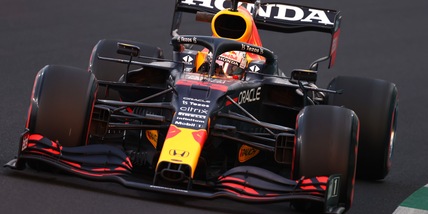 F1 Gp Arabia Saudita, prove libere 3: Verstappen in testa, Hamilton chiude 2°
