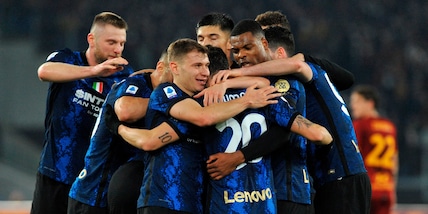Roma-Inter 0-3: Inzaghi travolge Mourinho all'Olimpico
