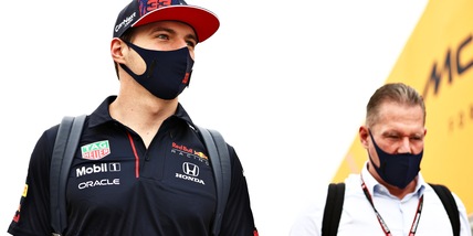 F1, Jos Verstappen: "Ho rispetto per Hamilton solo come pilota"