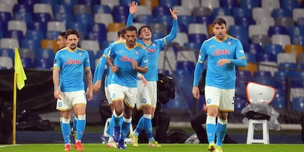 Napoli-Leicester 3-2: Spalletti ai sedicesimi di Europa League