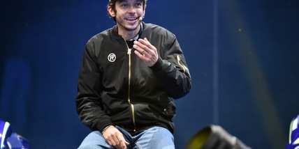 Rossi, in pista a Valencia con l'Audi R8 Lms