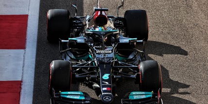 F1: Hamilton comanda le libere 2 ad Abu Dhabi, quarto Verstappen. Ottavo Leclerc