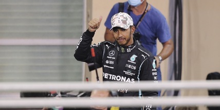 F1, Hamilton: "Pole di Verstappen meritata, non potevo competere con lui"