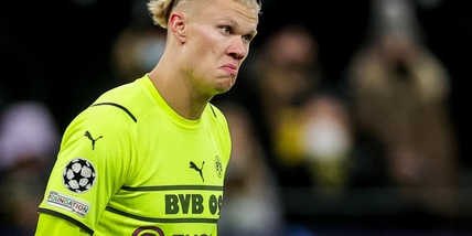 Raiola su Haaland: "Potrebbe restare a Dortmund un altro anno"