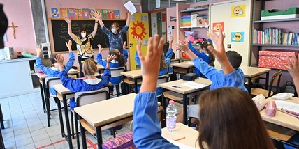 Covid, Bianchi non ha dubbi: "La scuola è il luogo più sicuro"