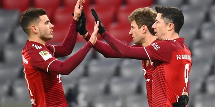 Il Bayern vola in Bundesliga: poker al Wolfsburg e +9 sul Dortmund