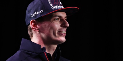 F1, Verstappen: "Hamilton è un "Sir"? Mi basta il Mondiale"