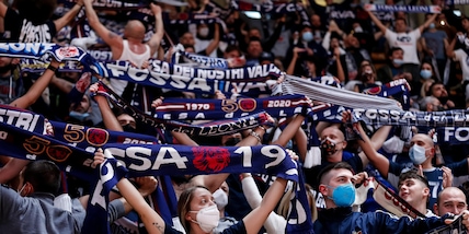 Basket, rissa nel derby Ozzano-Imola: intervengono i carabinieri