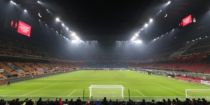 Milan multato per insulti e cori di matrice territoriale contro il Napoli