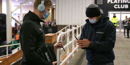 Premier League, impennata di positivi al Covid: 90 in una settimana