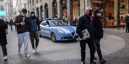 Covid, arriva l'obbligo mascherina Ffp2 per gli eventi sportivi