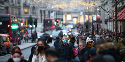 Covid, record di contagi nel Regno Unito: oltre 122mila in 24 ore