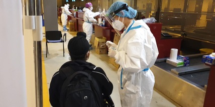 Omicron, test rapidi poco attendibili: l’allarme della FDA