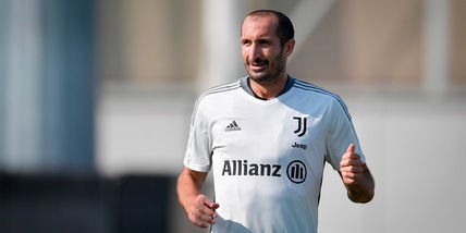 Juve, alla ripresa out Chiellini: ha avuto un contatto con un positivo